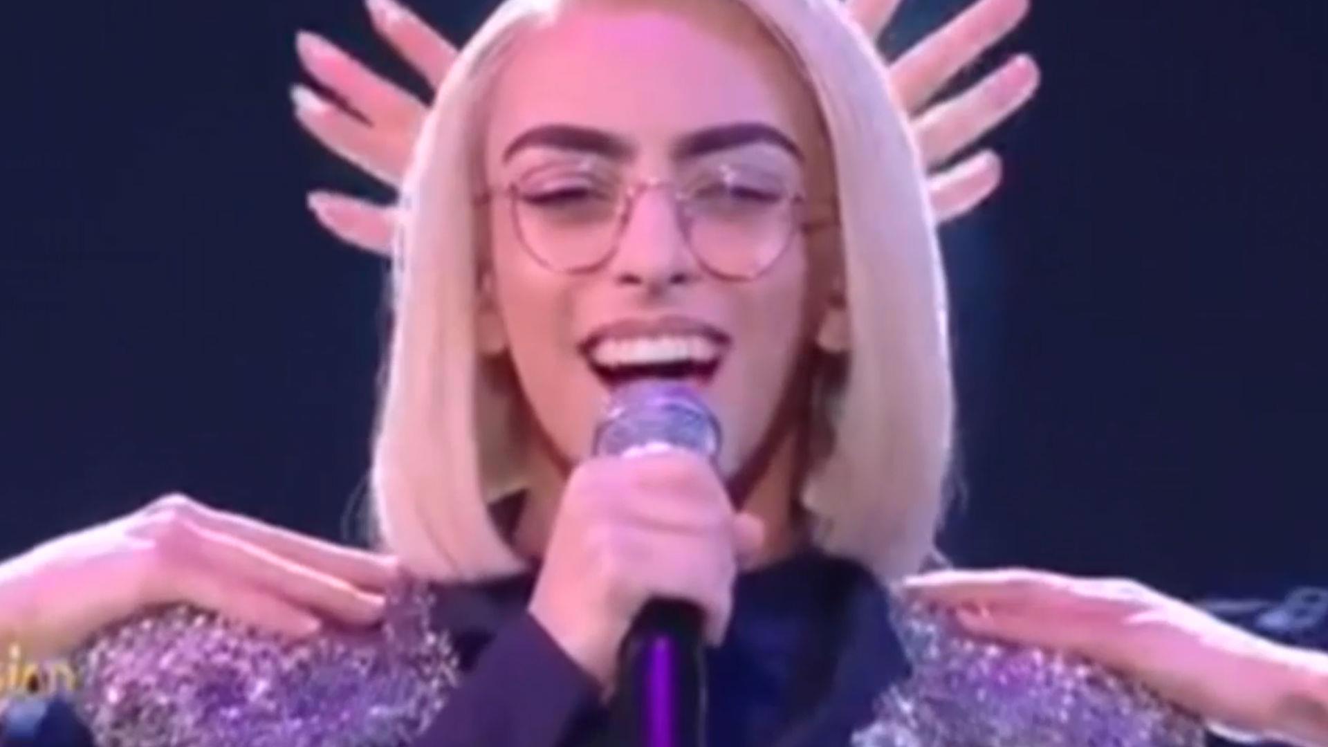 11