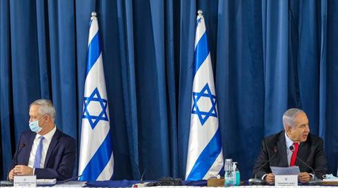 גנץ לוועדת הכספים: מוותר על ההטבות שקשורות למעון ולתנאי ראש הממשלה החליפי