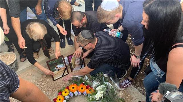 ההלוויה של הרוגות התאונה בכביש 6 