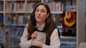 גיתית פישר | אישה יקרה