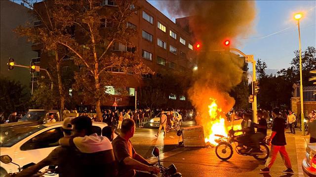 מחאת החיג'אב, טהראן 06.10.22