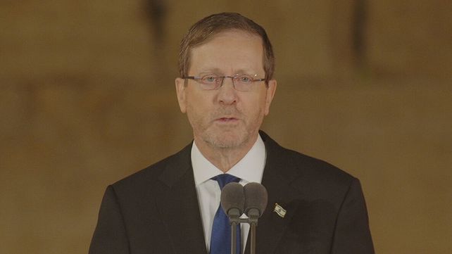 הנשיא הרצוג בטקס יום הזיכרון ברחבת הכותל המערבי