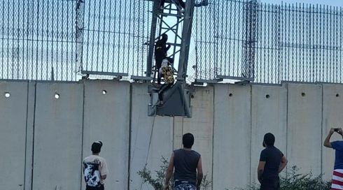 דובר צה"ל בערבית קורא לתושבי לבנון ליצור קשר עם המוסד: "קיבלתי הודעות מפעילי חיזבאללה שחוששים"
