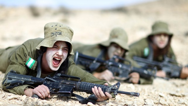לוחמות בצה"ל