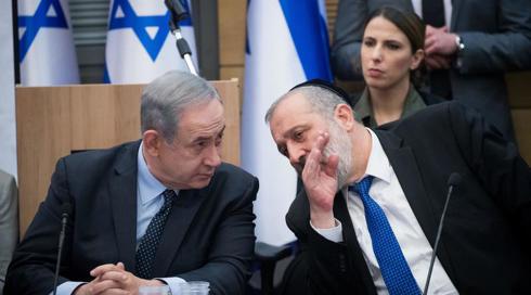 דרך המילוט המשותפת של נתניהו והחרדים