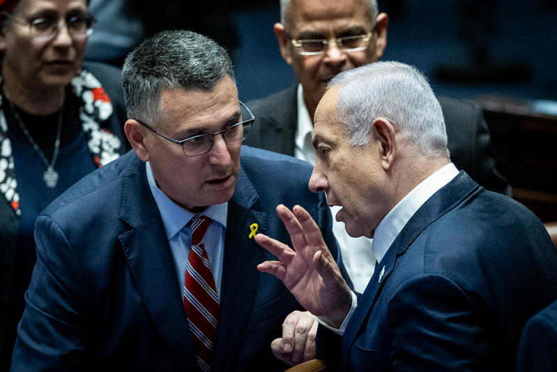 בנימין נתניהו, גדעון סער