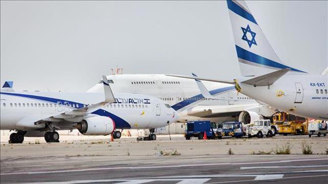 מטוסים, נמל התעופה בן גוריון, אל על