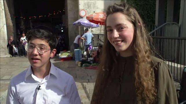 "אחרי המעצר, התחלתי לצלם קבוע איפה שיש בלאגן": הכוכבים של חומות ירושלים