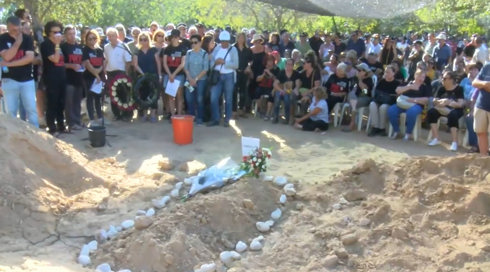 חזרו הביתה - אבל בארונות: חטופים שגופותיהם חולצו מעזה הובאו למנוחות