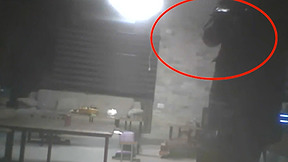 המצלמה הנסתרת חשפה: מספר 2 בארגון הפשע החזיק נשק בביתו - ונעצר