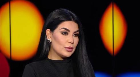 המדונה של אפגניסטאן: הזמרת שנאבקת למען זכויות נשים