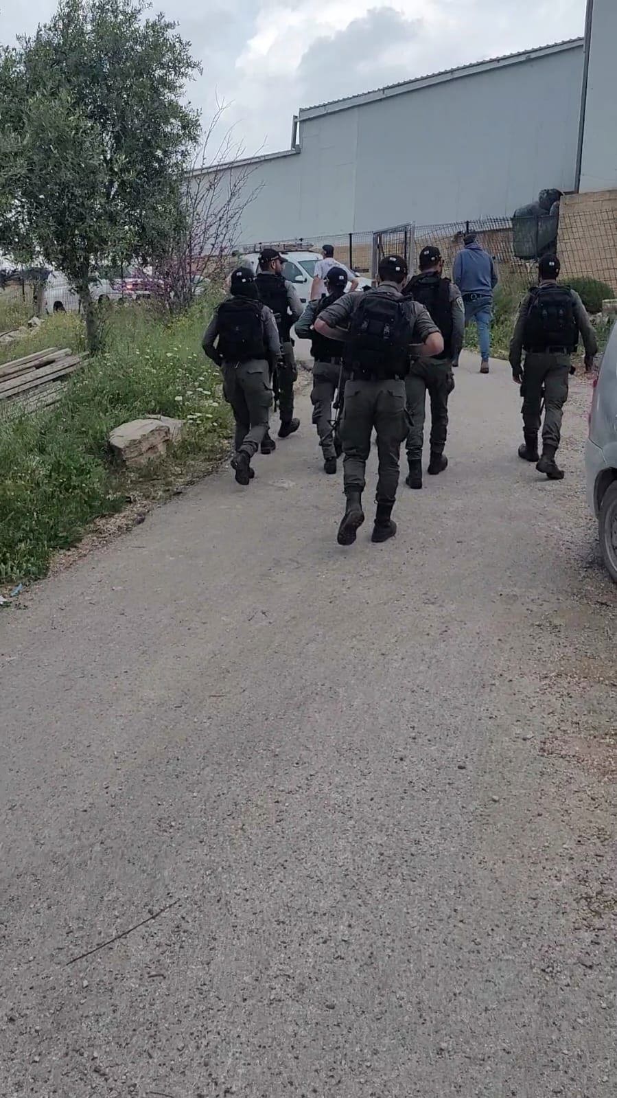 מעצר, יצהר