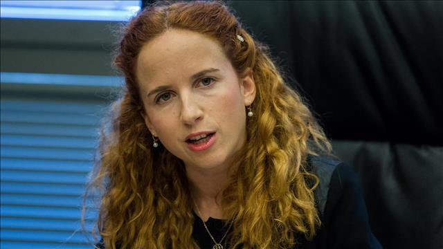 סתיו שפיר