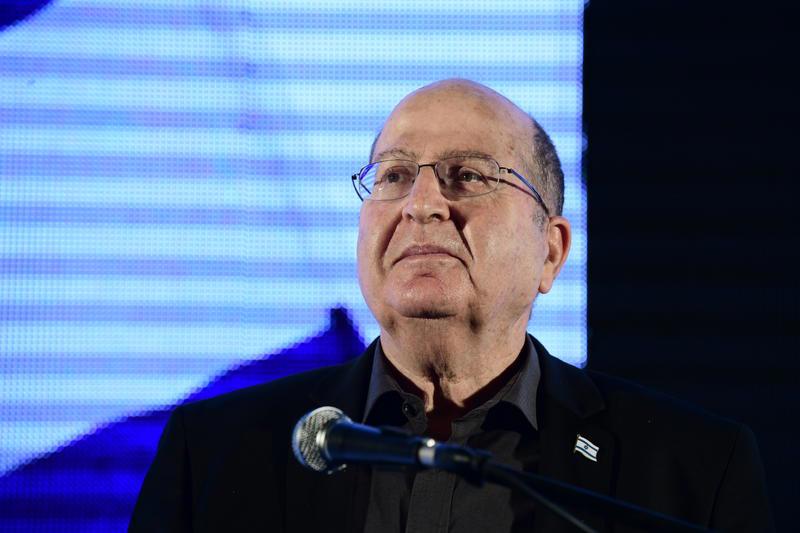 משה יעלון