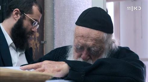 נכדו של הרב קניבסקי בריאיון: "חסרונו עצום"