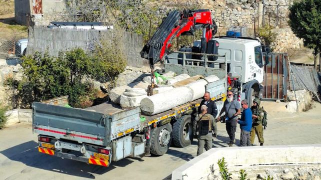 השבת ממצאים ארכיאולוגיים מאתר בורג' לסאנה