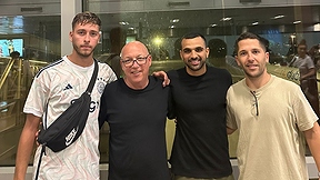 שחקני טירה בנתב"ג