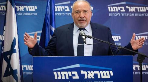 פרשת ליברמן והעוזר: הפרקליטות תערוך בדיקות נוספות