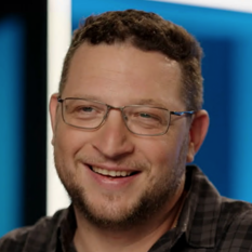מחבר רועי עידן