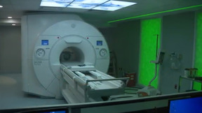גבר נשאב לתוך מכונת MRI - ומת: האם יש חשש להשתמש במכשיר?