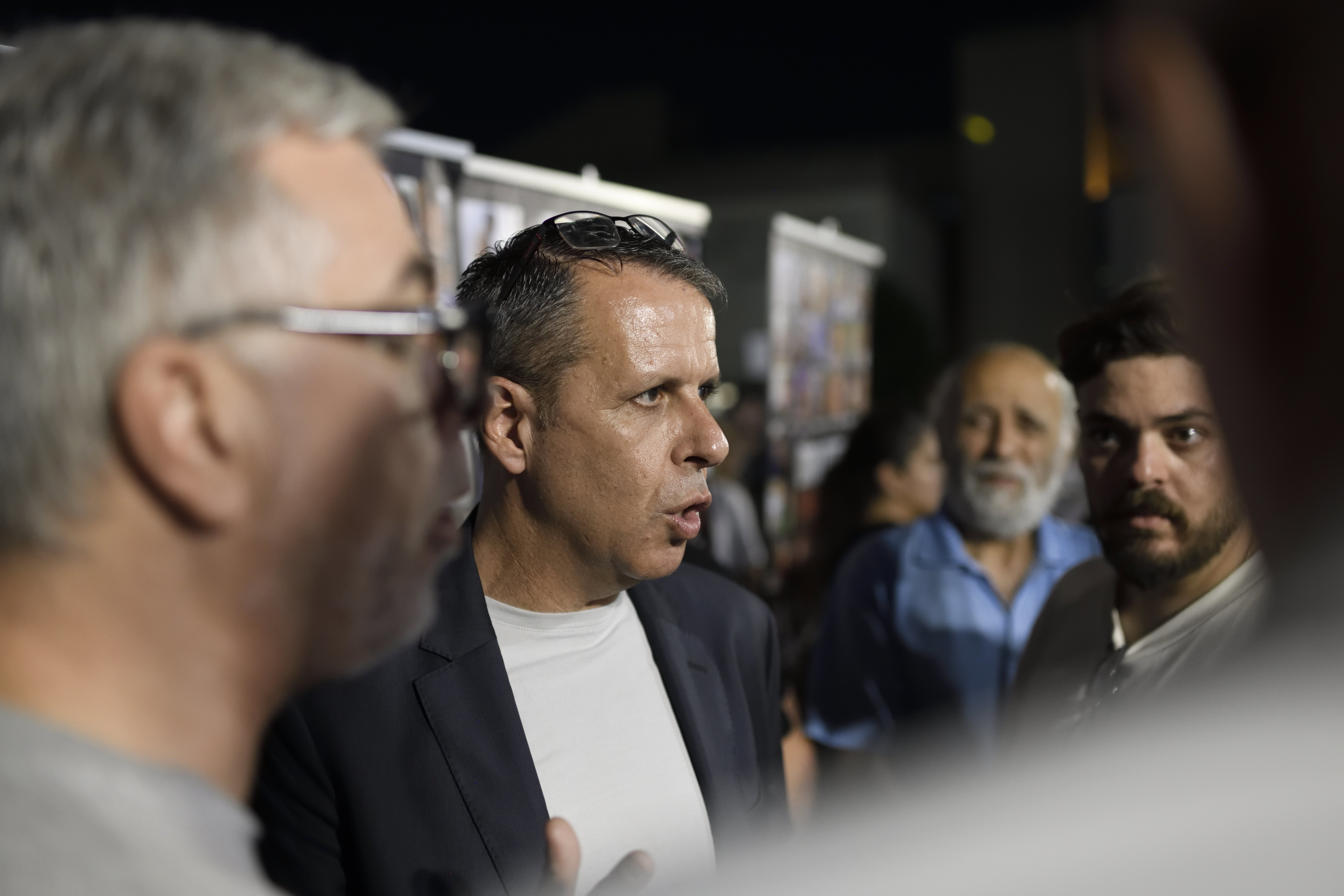 רונן צור