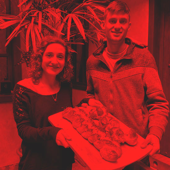 "Encoronados", una mirada a la gastronomía ecuatoriana en plena pandemia: entrevista a Tali Akuka