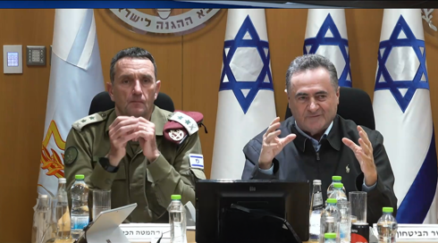 שר הביטחון נגד דובר צה"ל: העימות הפומבי של הצמרת הביטחונית