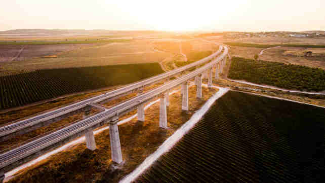 קטע ממסלול הרכבת, בשנה שעברה