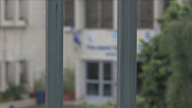 בית ספר תיכון, אילוסטרציה