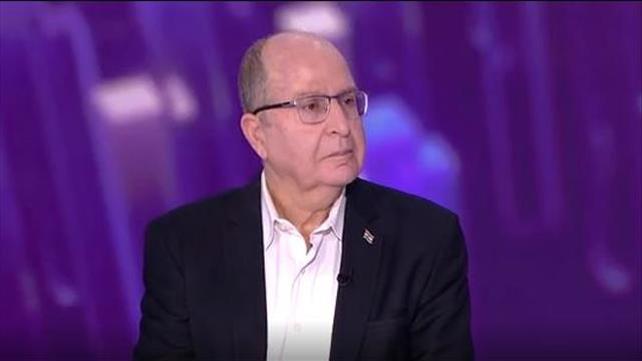 משה יעלון