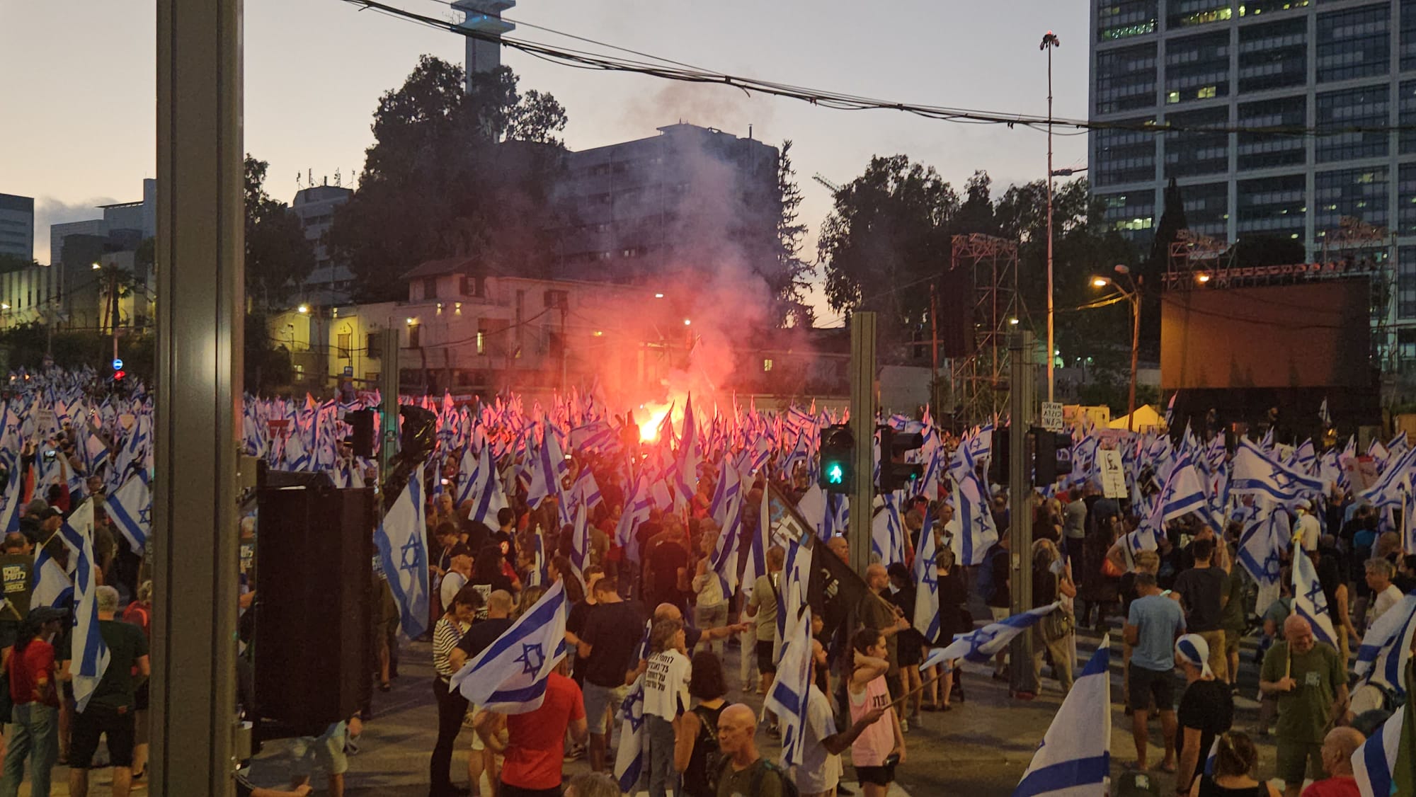 תל אביב
