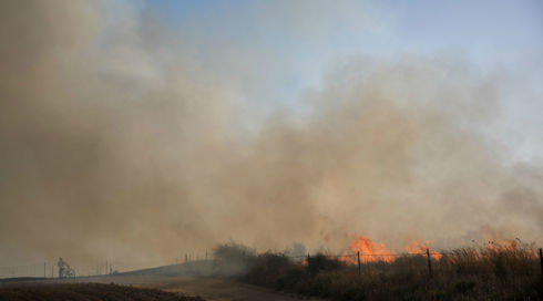 לראשונה: צה"ל ביצע ירי אזהרה לעבר משגרים של בלוני נפץ ברצועת עזה