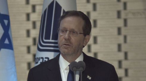הרצוג על סערת ההפרדה: מי ששופכים שמן למדורה מאיימים על הלכידות הישראלית
