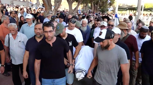 עבד במפעל שניהל - ורצח אותו: המצוד אחר המחבל שרצח את גדעון פרי נמשך