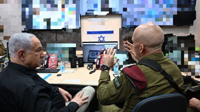 ראש הממשלה נתניהו בבסיס בגבול לבנון