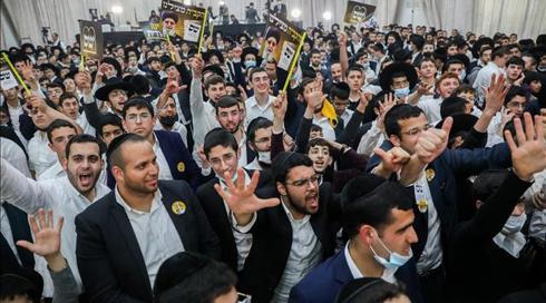 מתנועת קטנה לצמרת המדינה: מה הסוד של ש"ס?