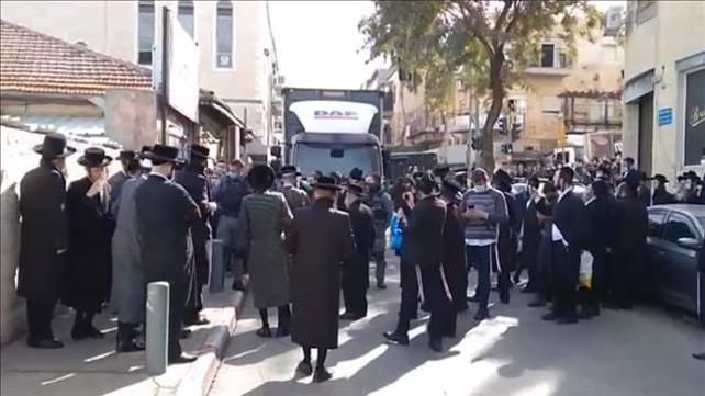 עימותים במאה שערים בין חרדים לשוטרים, 26.01.21