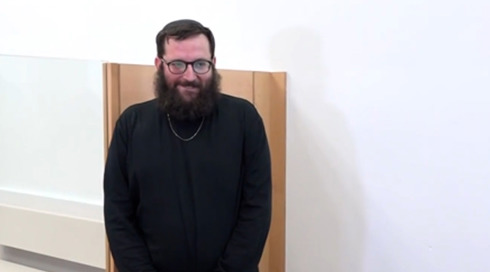 מחיקת הטלפון - וההכחשה: העדות שעלולה לסבך את אוריך