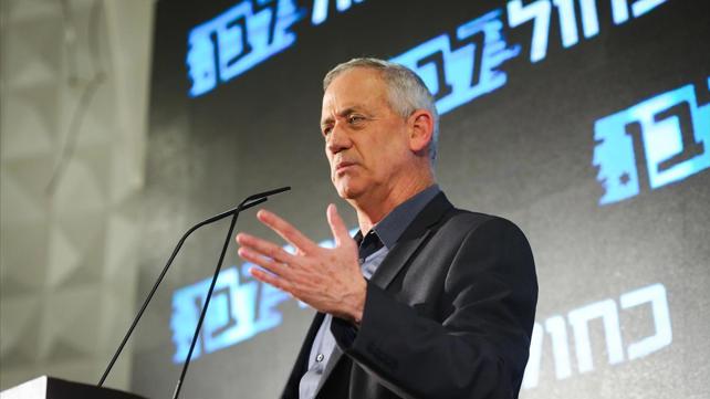 בני גנץ