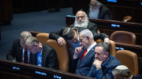 דיכטר נגד סמוטריץ': "אם היינו הולכים לפי עמדתו - היינו עם 255 חטופים"