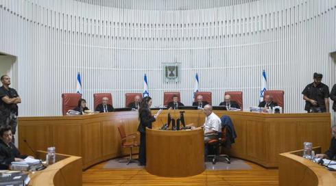 בג"ץ החליט להרחיב לשבעה שופטים את ההרכב שידון בהקמת ועדת חקירה ממלכתית