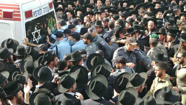 הלוויית הרב שטיינמן בבני ברק