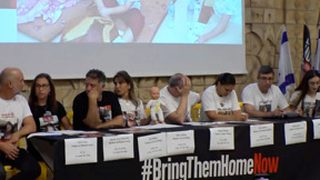 "בלי עסקה, אל תיסע": משפחות חטופים נגד נסיעת נתניהו לוושינגטון