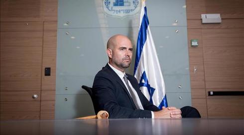 שר המשפטים אמיר אוחנה - זכור למי אתה חייב תודה (1)