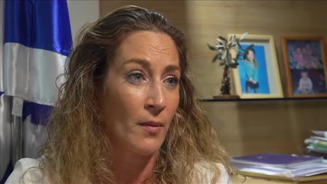 ח"כ ענבר בזק, נורווגית