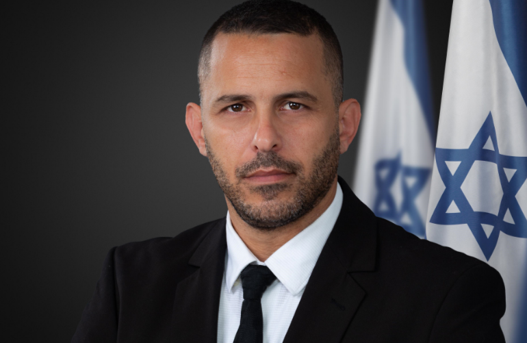 עו"ד רואי כחלון
