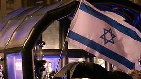 עצרת האלפים לתמיכה בישראל באמסטרדם - והפרובוקציה הפרו-פלסטינית