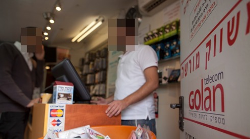 למכור בכל מחיר: שיקרה ללקוחה כדי להעביר אותה ל-5G