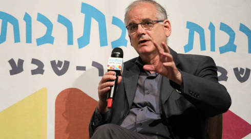 עדו נתניהו: "שיטות החקירה של המשטרה זו סכנה לדמוקרטיה"
