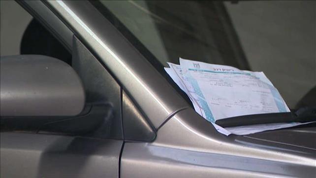 "פצצות מתקתקות על הכביש": כך נוסעות אלפי מכוניות עם רישוי מזויף